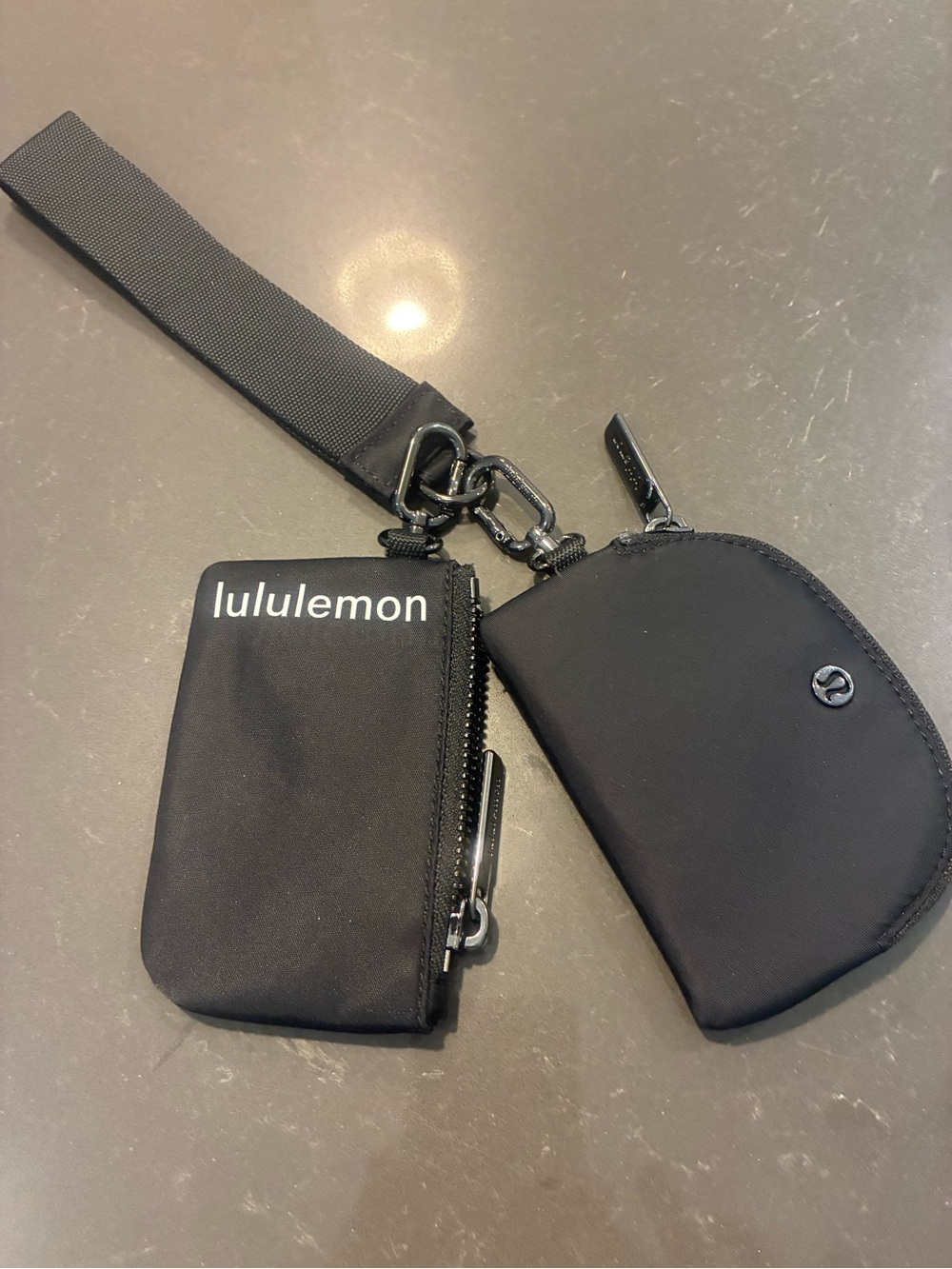 NWOT lululemon black wristlet key pouch and coin holder set